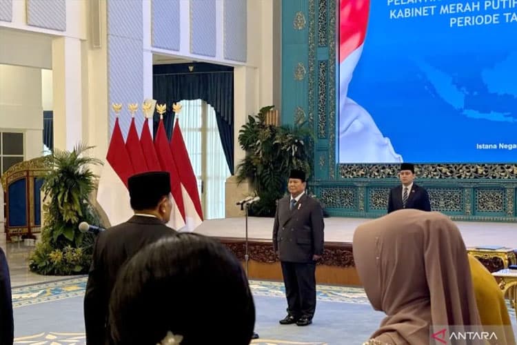 Inilah Sosok Menko Polkam Djamari Chaniago