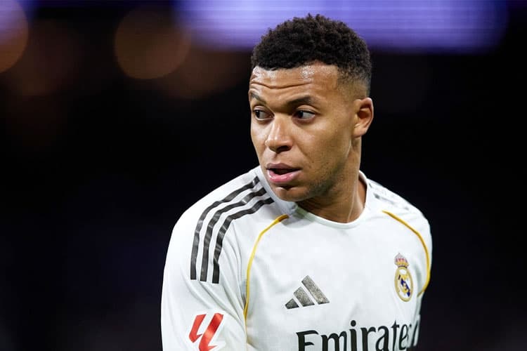 Real Madrid Buka Peluang Mbappe Tampil di Final Piala Super Spanyol Meski Cedera Lutut