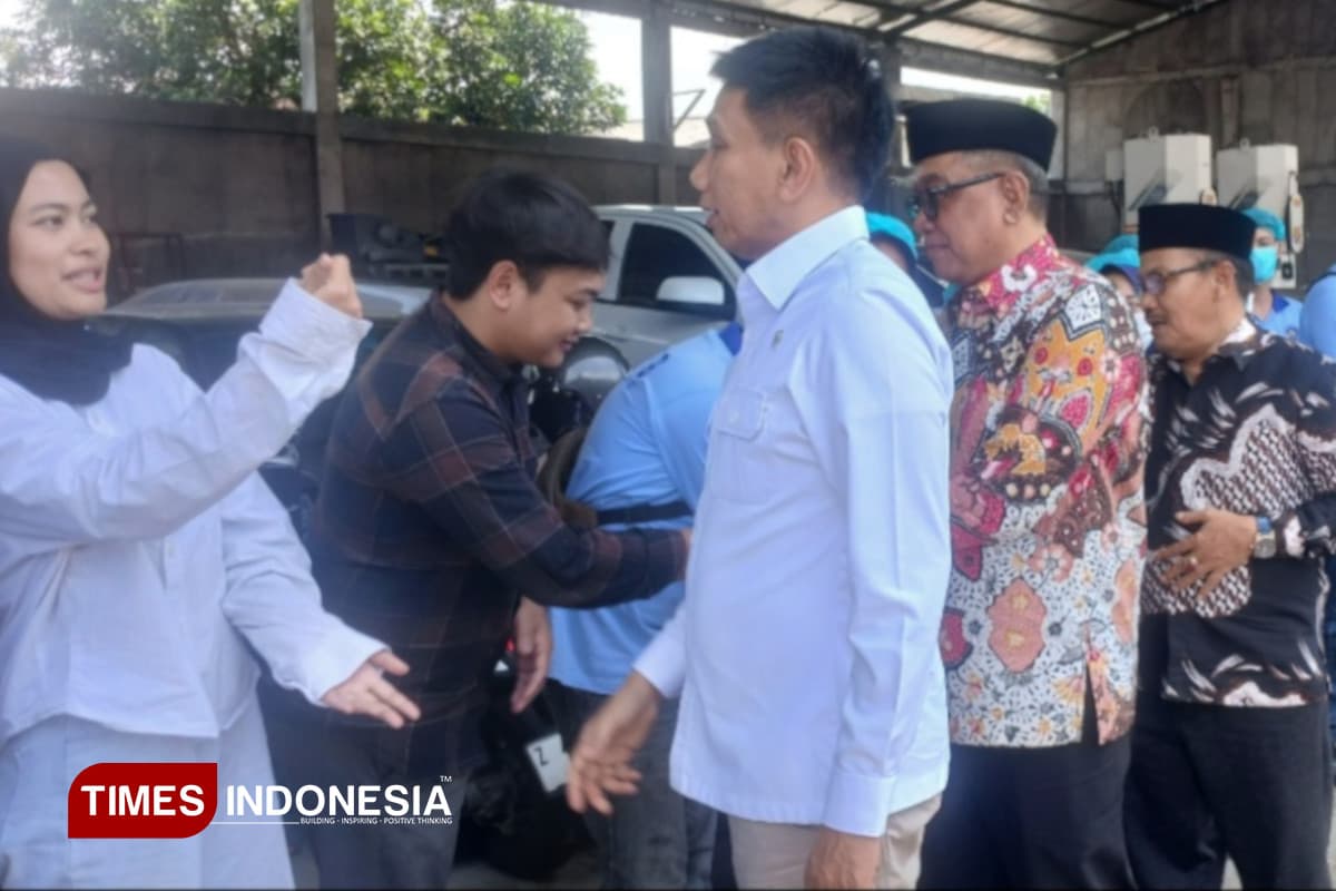 Wamendagri 3 Apresiasi Dapur MBG di Banjar, Sebut SPPG Hegarsari Sudah Sesuai Standar