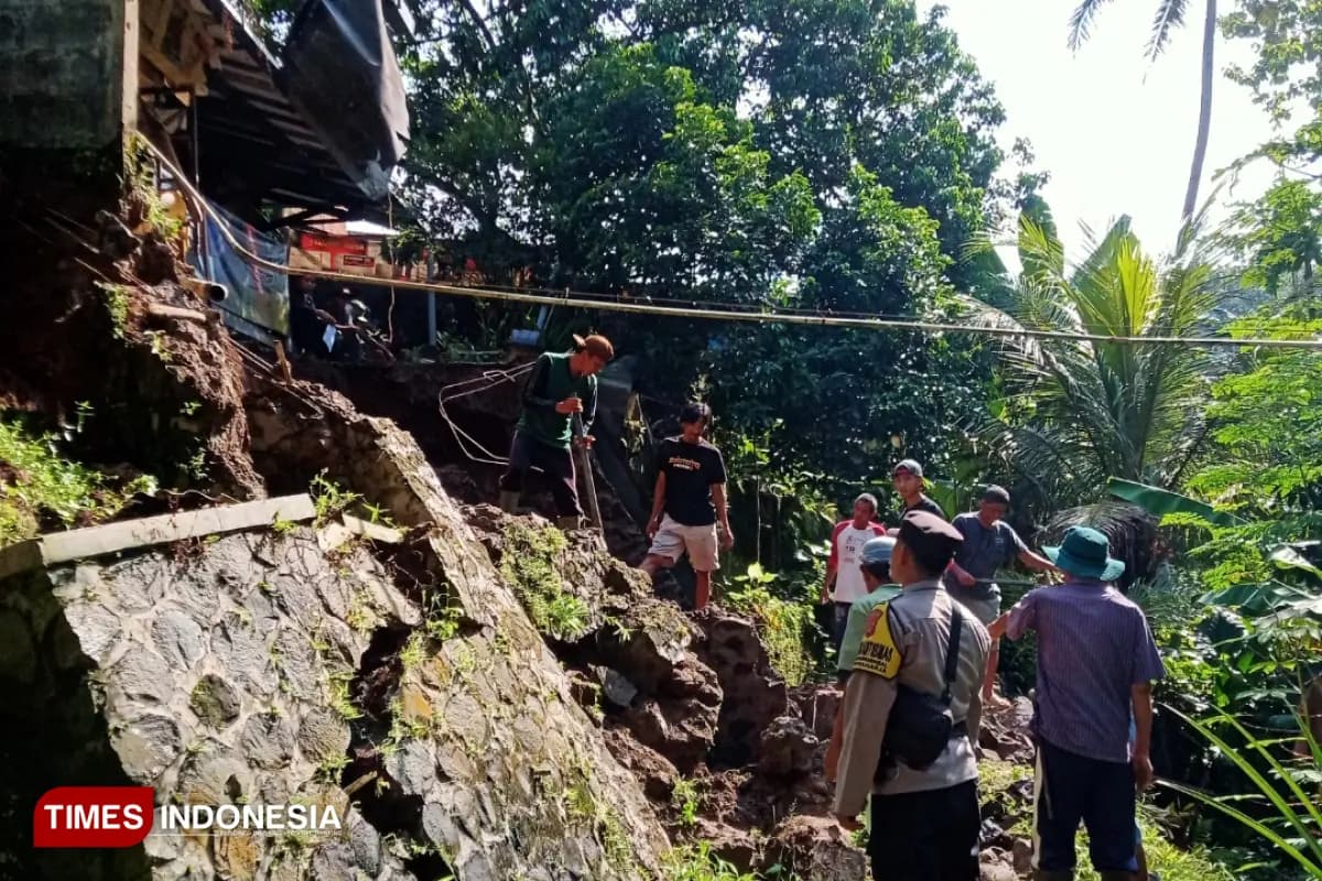Longsor Susulan Hantui Warga Karangpanimbal, Dinas PU Kota Banjar Didesak Perbaiki TPT